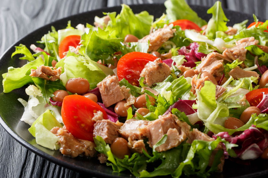 ton balikli salata tarifi nasil yapilir yemek com