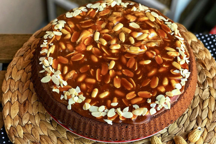 snickers tart kek tarifi nasil yapilir yemek com