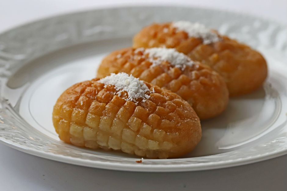 Yogurtlu Kalburabasti Tarifi Nasil Yapilir Yemek Com