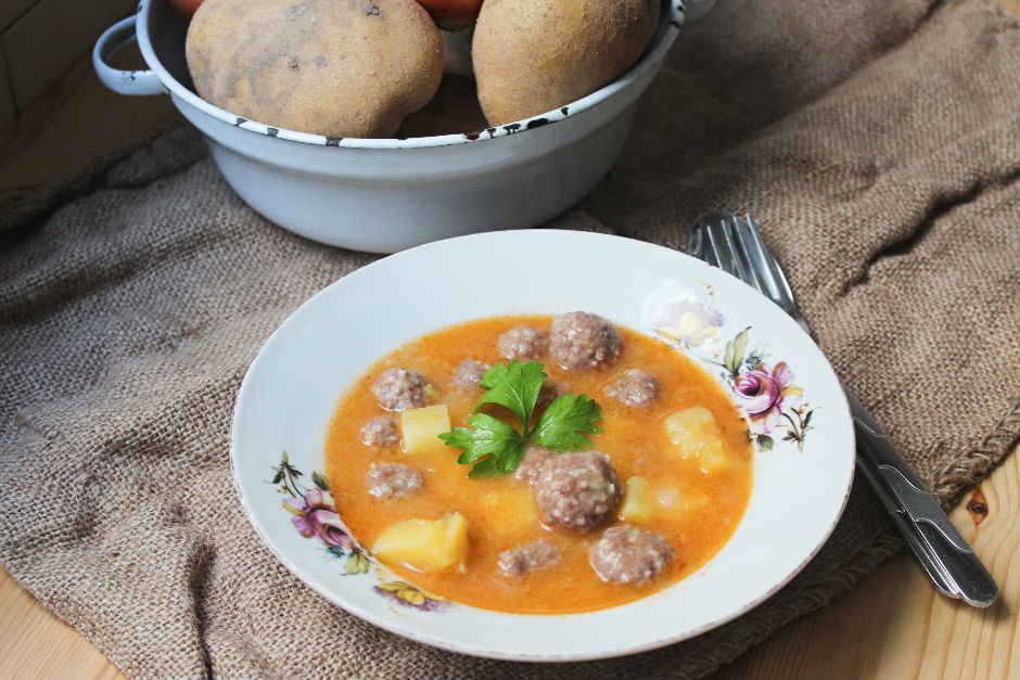 patatesli sulu kofte