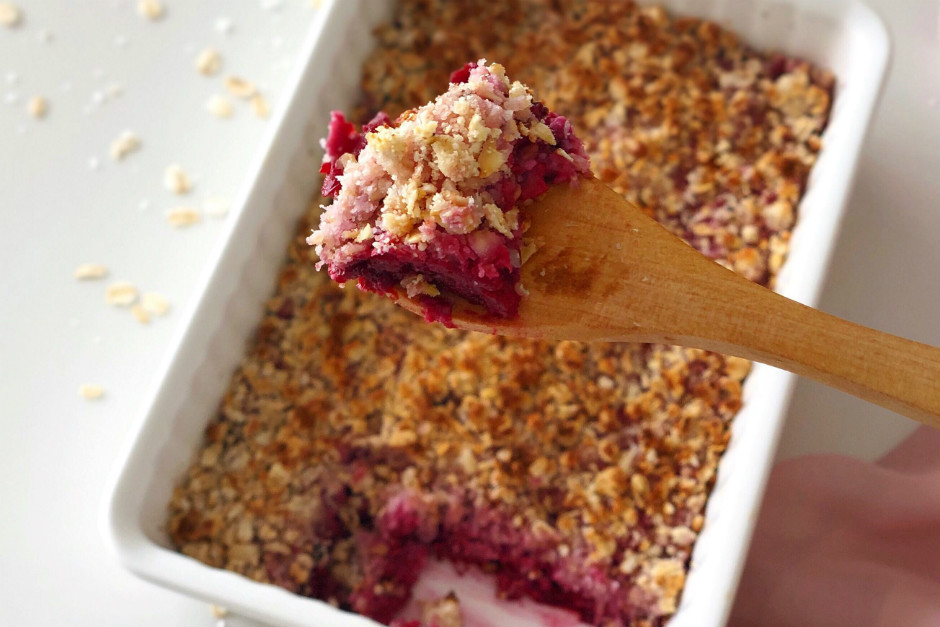 Visneli Bogurtlenli Crumble Tarifi Nasil Yapilir Yemek Com