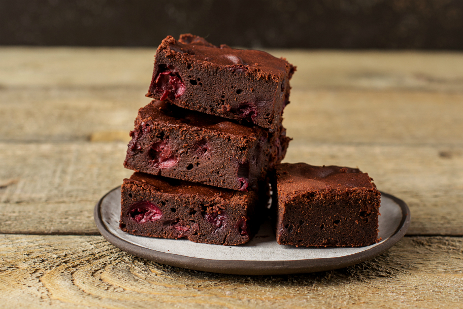 Visneli Brownie Tarifi Nasil Yapilir Yemek Com