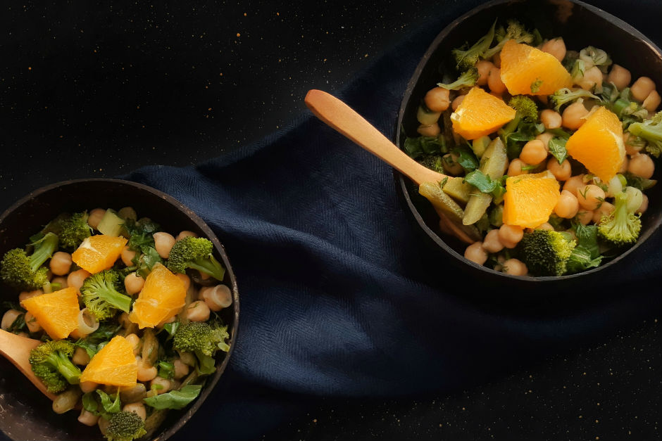 Tatli Eksi Nohut Salatasi Tarifi Nasil Yapilir Yemek Com Yemek Com