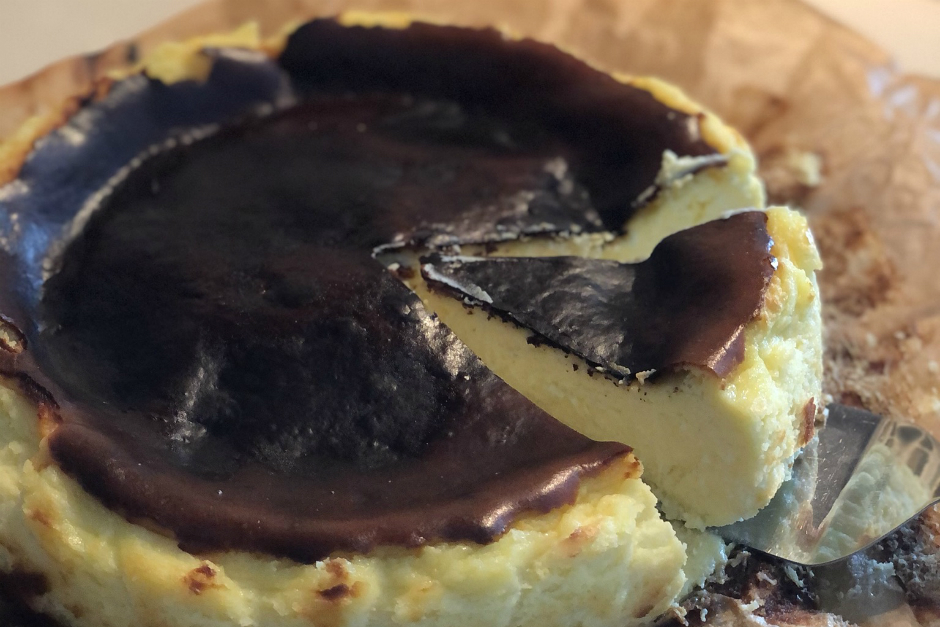 san sebastian cheesecake tarifi nasil yapilir yemek com yemek com