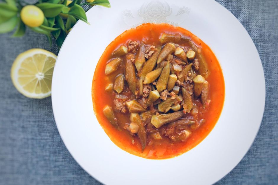 etli bamya tarifi nasil yapilir yemek com