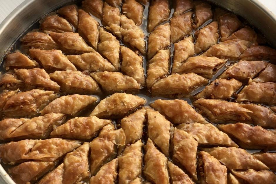 cevizli ev baklavasi tarifi nasil yapilir yemek com