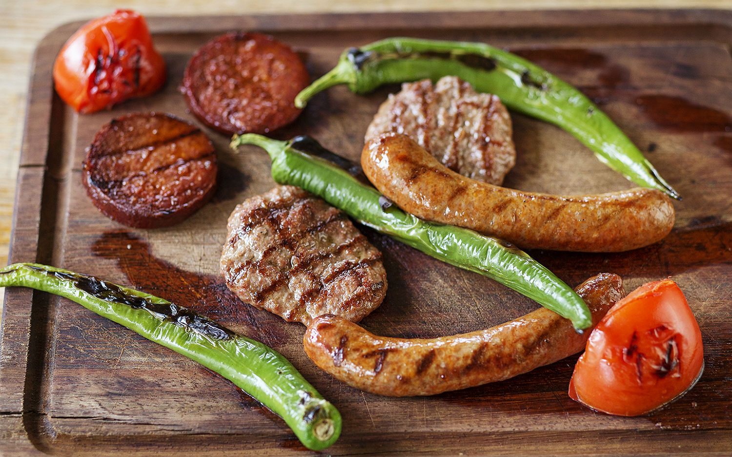 Özgür Şef Steakhouse Köfte, Sosis, Sucuk