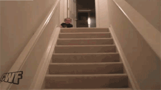 merdivenden düşen bebek - reddit