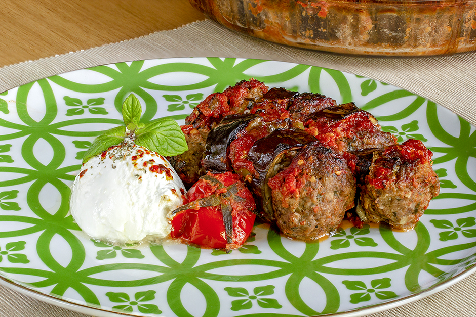 Fırında Patlıcan Kebabı Tarifi