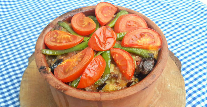 Etli Patlıcanlı Kebap