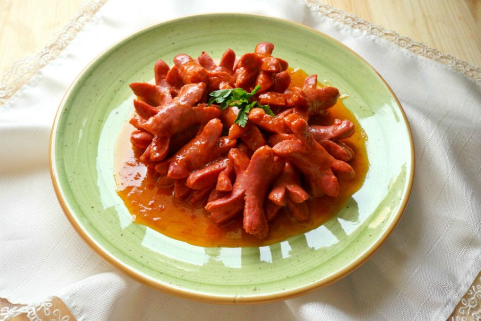 Salçalı Sosis Tarifi