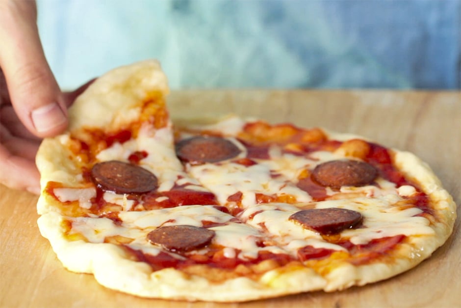 bby-tavada-pismeyen-pizza-yemekcom (1)