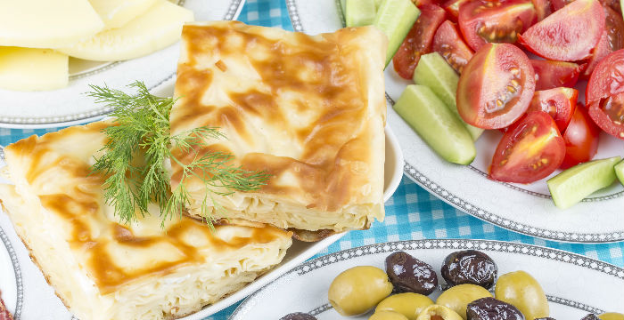 Ev Usulü Su Böreği