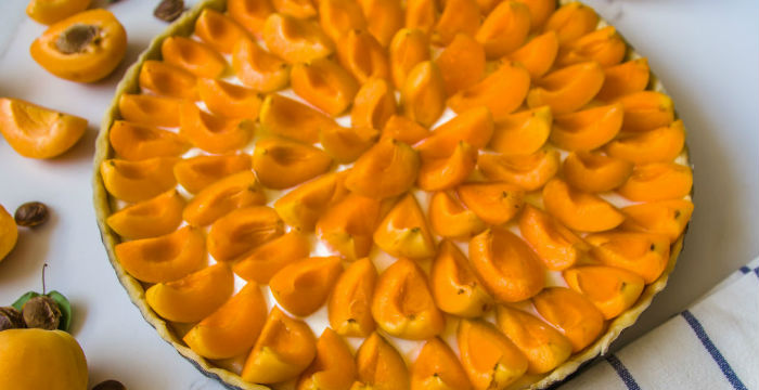 Kayısılı Muhallebili Tart