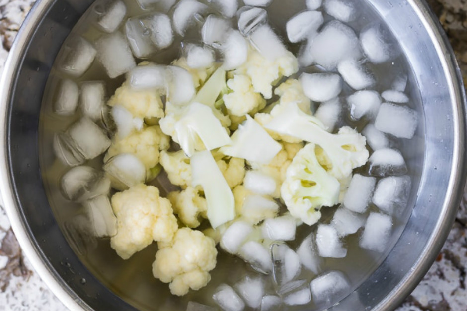 https://sweetpeasandsaffron.com/how-to-freeze-cauliflower/ | sweetpeasandsaffron
