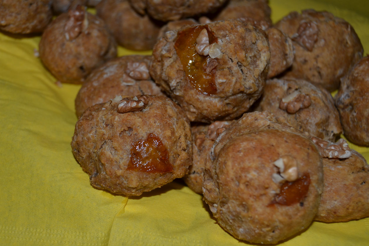 Cennet Hurmalı Cevizli Kurabiye Tarifi