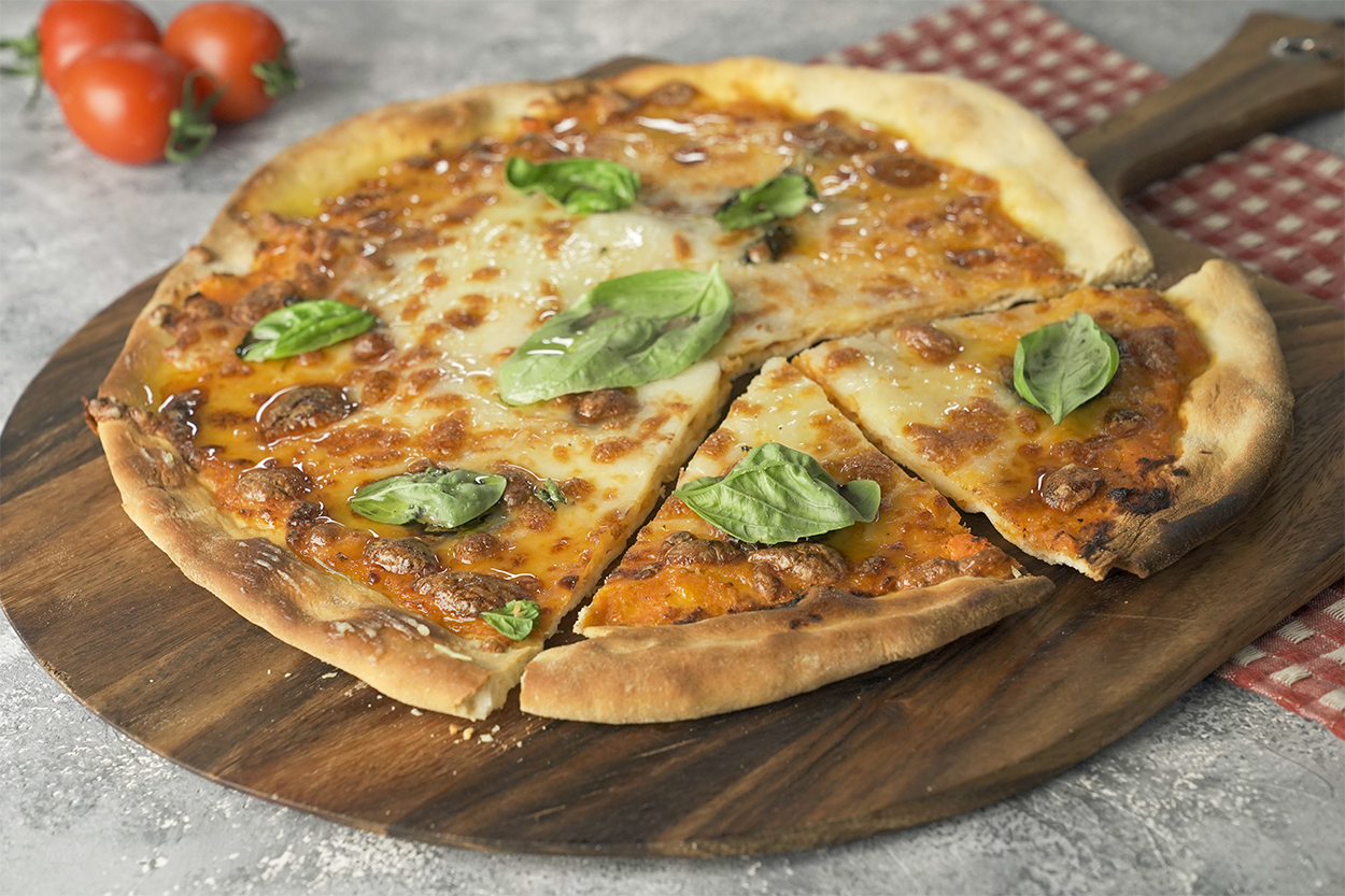 Pizza Margherita Tarifi