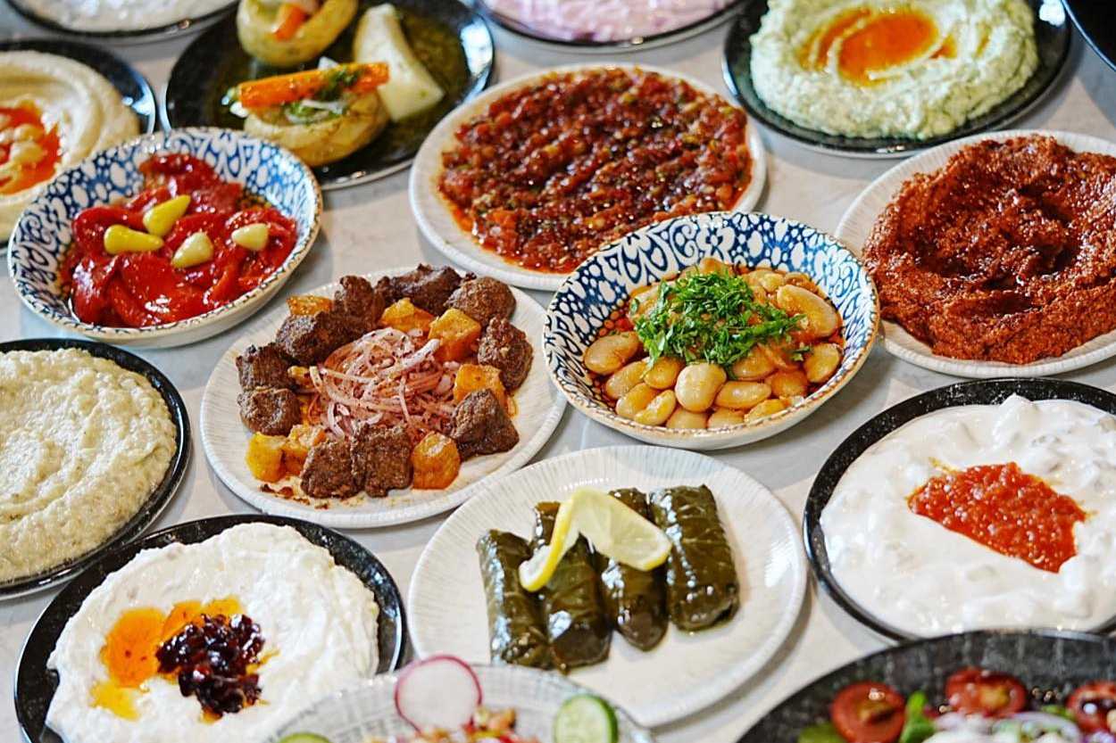 İstanbul'da Ramazan Menüsü Sipariş Edebileceğiniz Mekanlar (2023) - Yemek.com