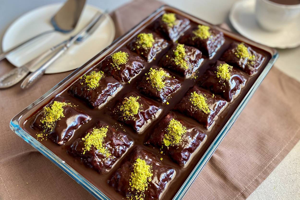 Profiterol Tadında Milföy Tatlısı Tarifi