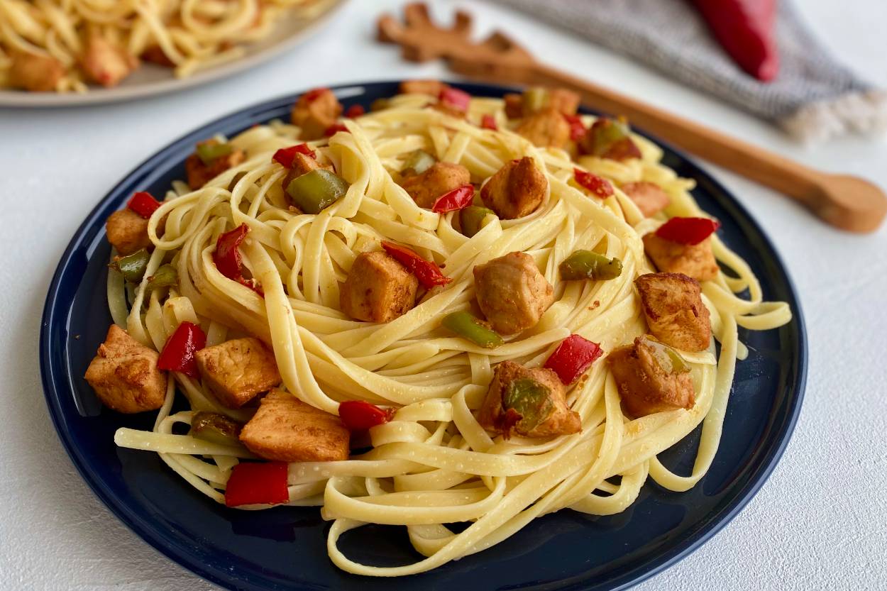 Tavuklu Spagetti Tarifi