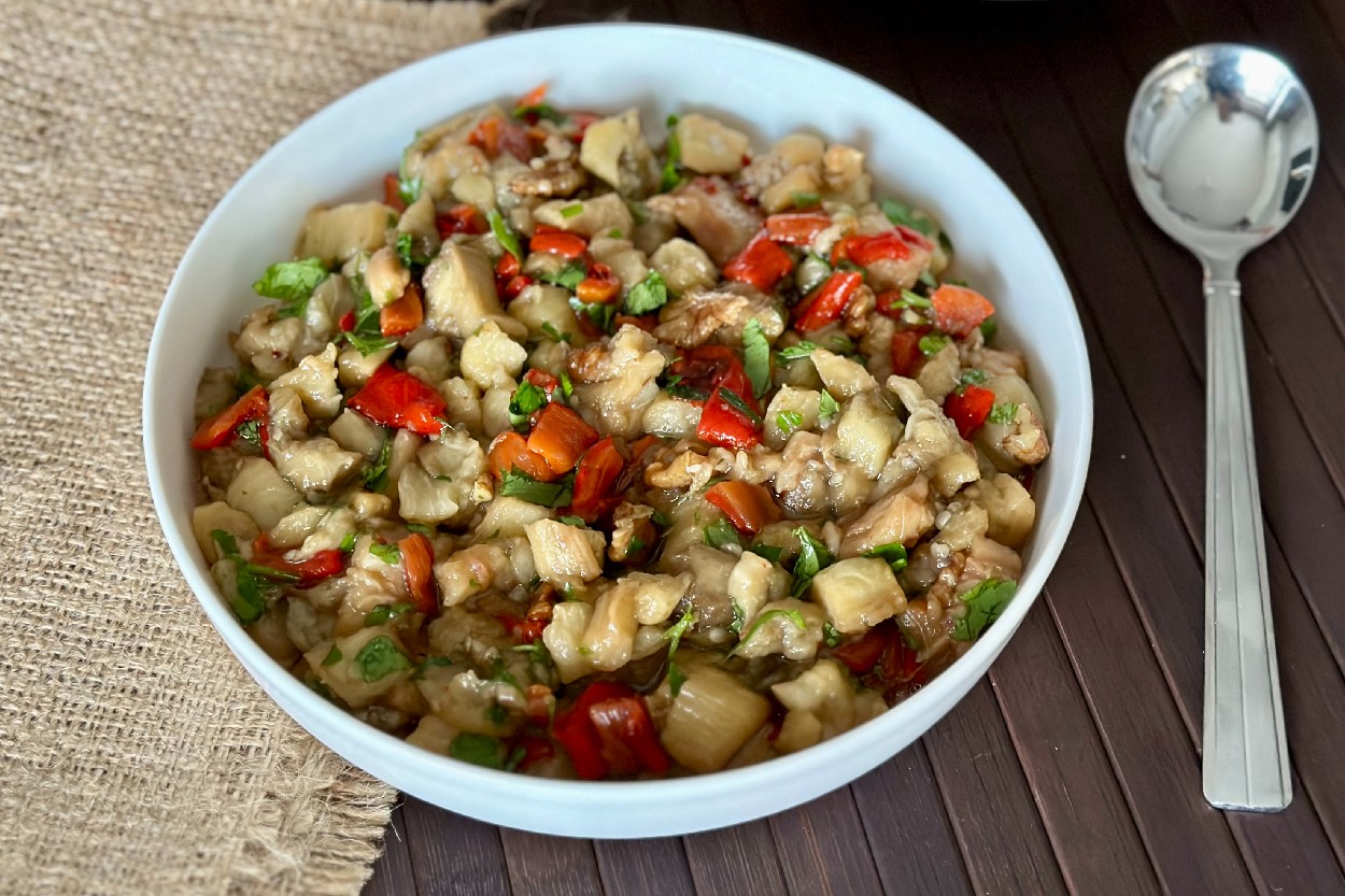 Köz Patlıcan Mezesi Tarifi