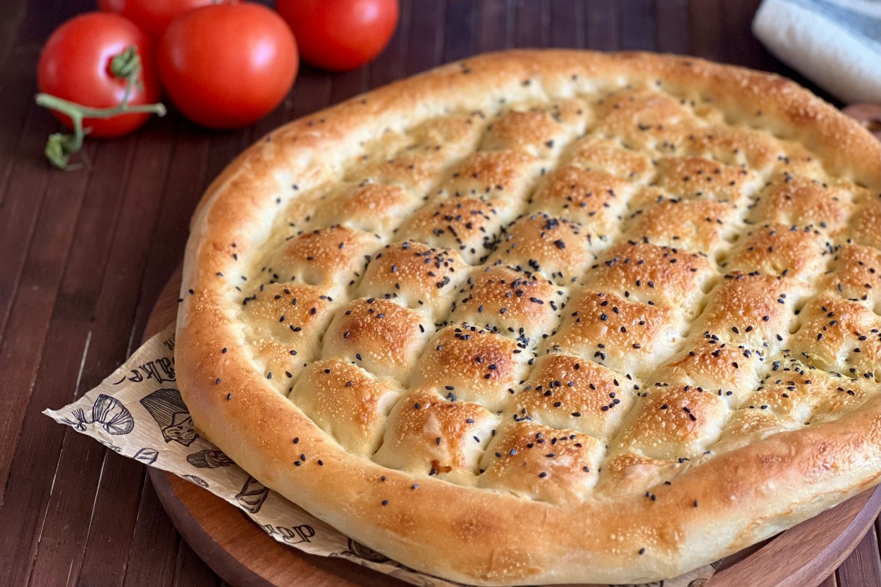 Tam Ölçülü Ramazan Pidesi Tarifi