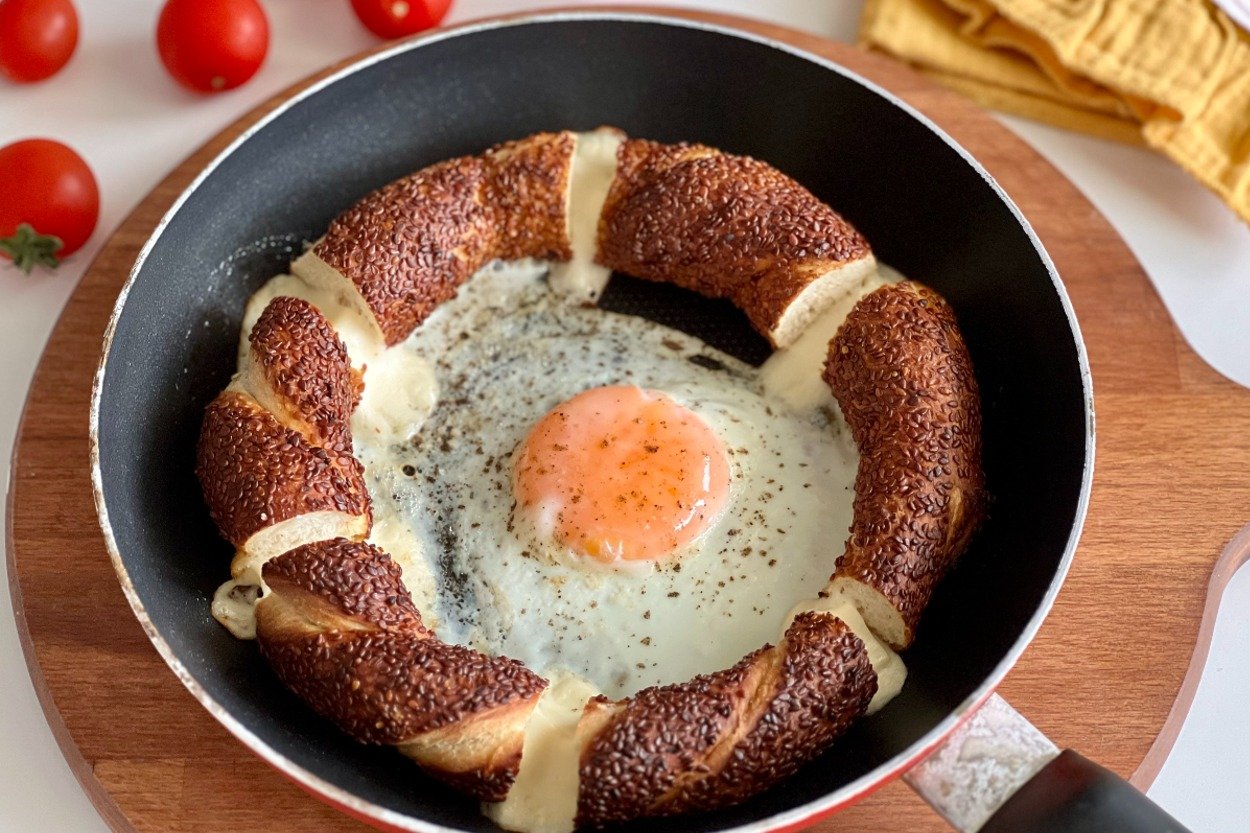 Yumurtalı Simit Tarifi