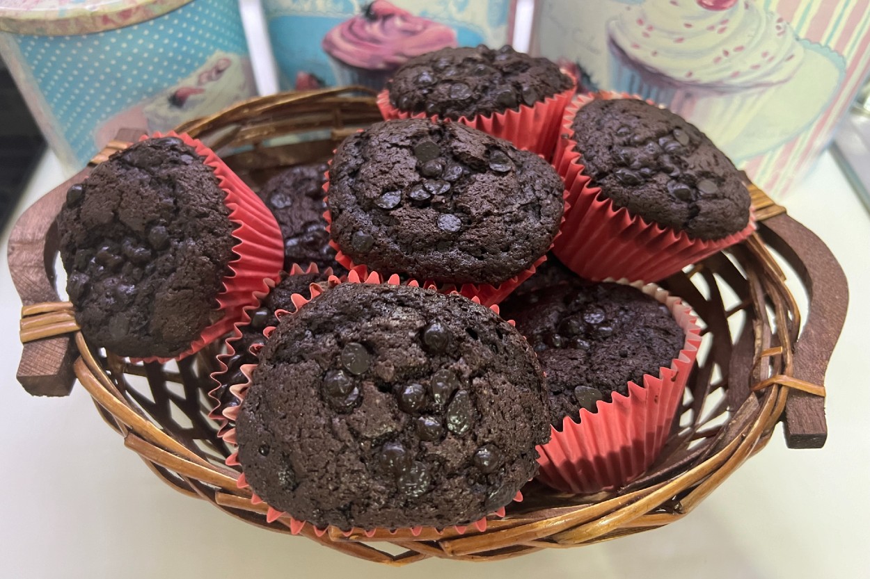 Bol Çikolatalı Cupcake Aşama 1