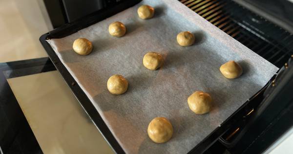 Snickerdoodle (Tarçınlı Kurabiye) Tarifi Aşama 3