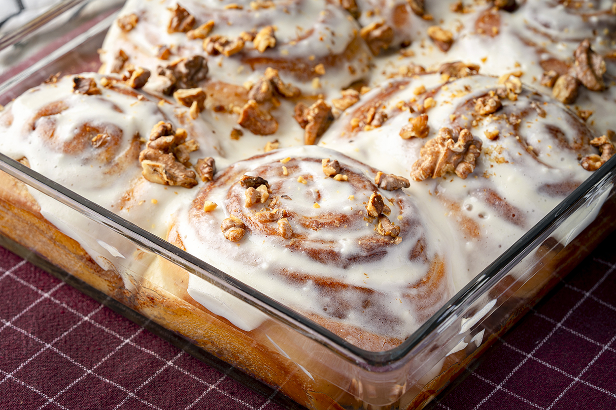Cinnamon Roll Tarifi
