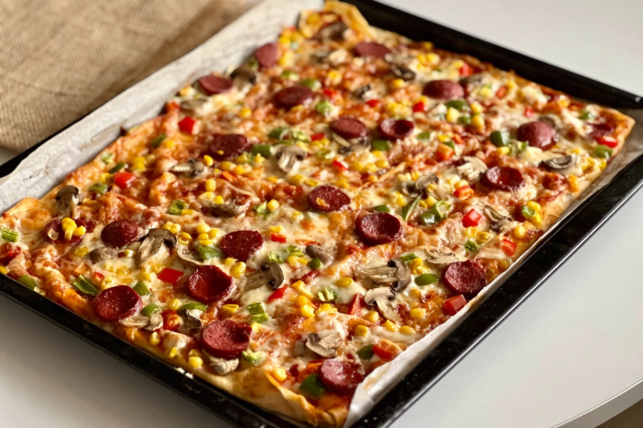 Yufkadan Pizza Tarifi