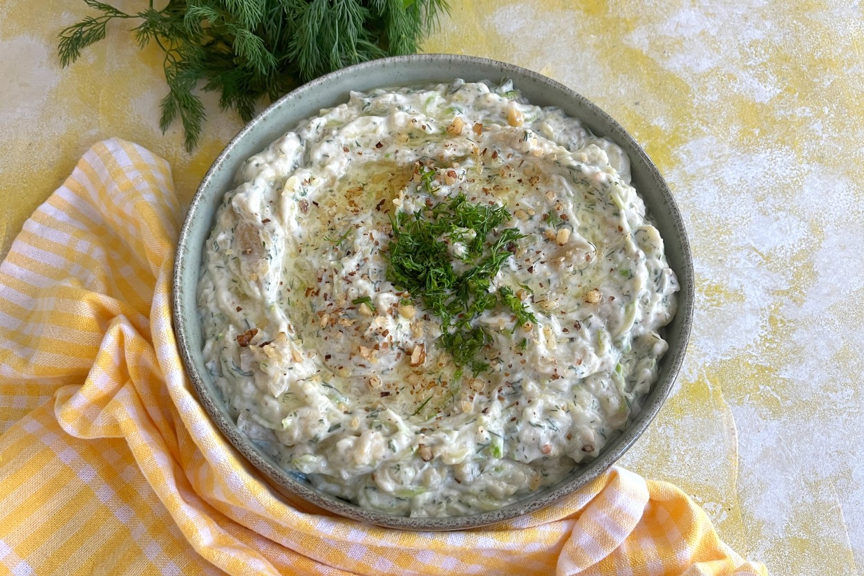 İspanyol Salatası Tarifi