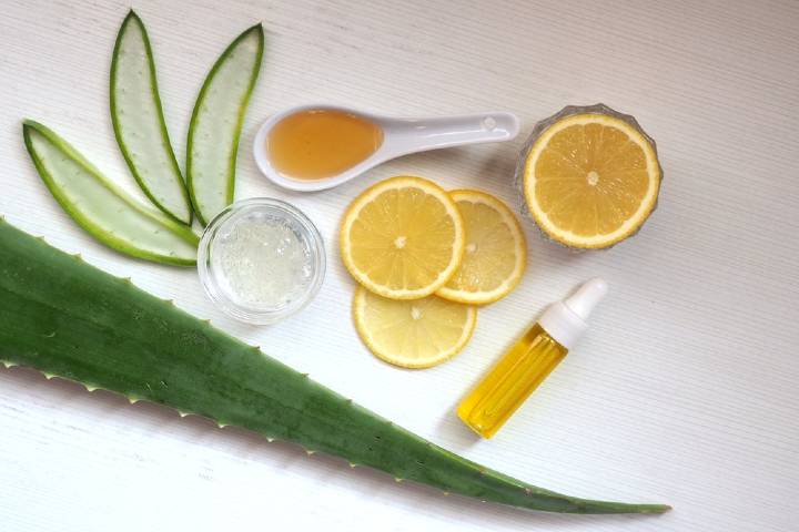Limon Suyu ve Aloe Vera Maskesi