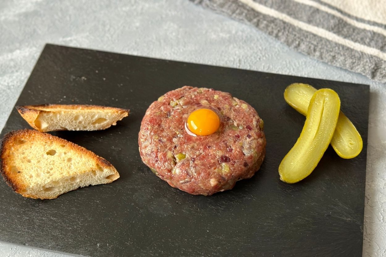 Steak Tartar Tarifi