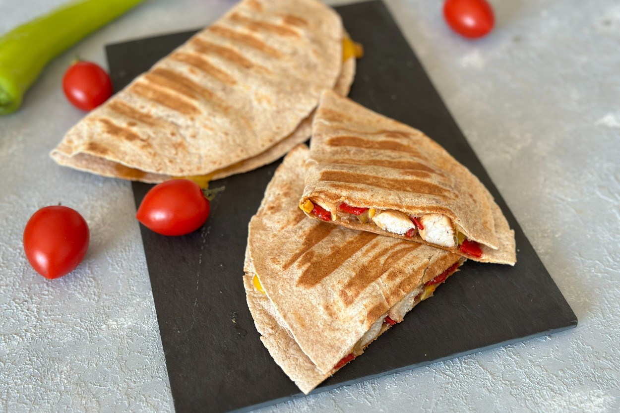 Tavuklu Quesadilla Tarifi