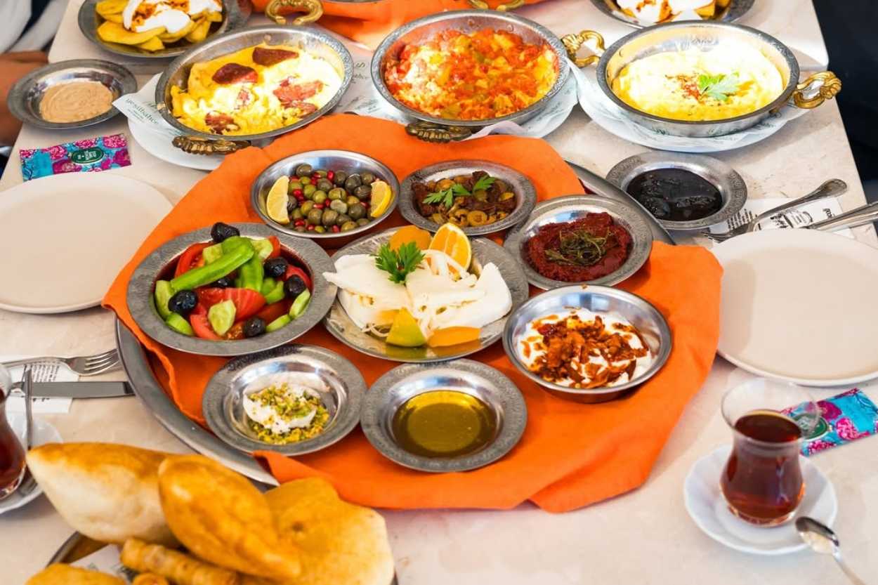 Yeşilbahçe Köy Kahvaltısı