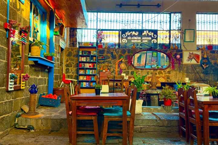 Zinciriye Konağı Kahvaltı Cafe