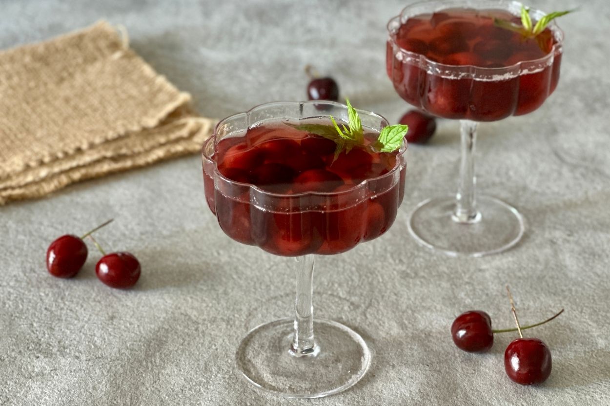 Kiraz Kompostosu Tarifi