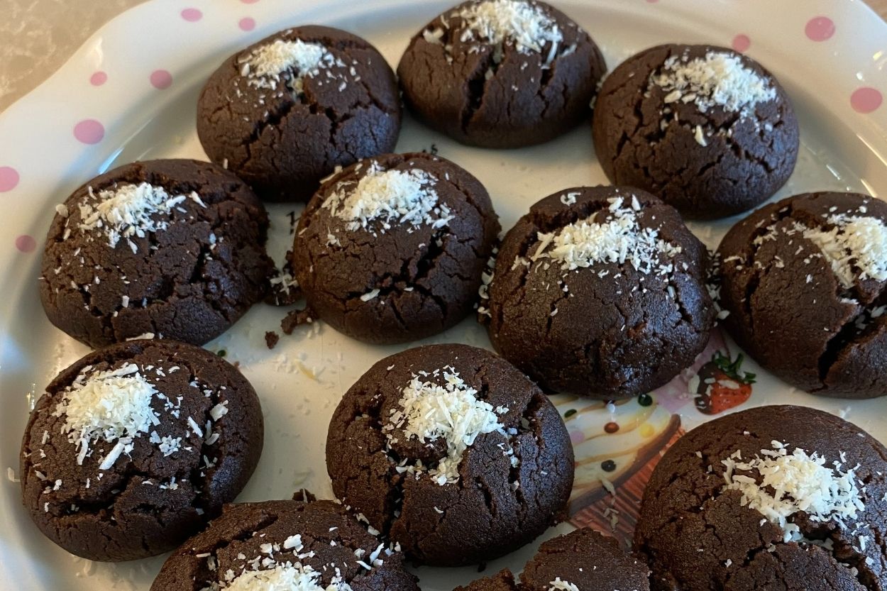 Ağızda Dağılan Islak Kurabiye Tarifi