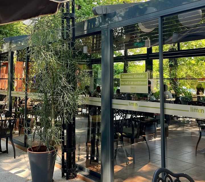 LimonH2O Cafe Bistro