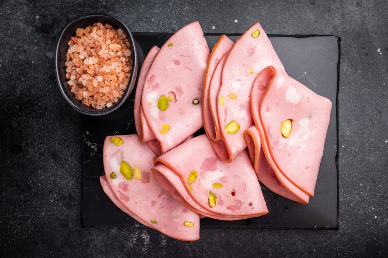 Mortadella Salamı