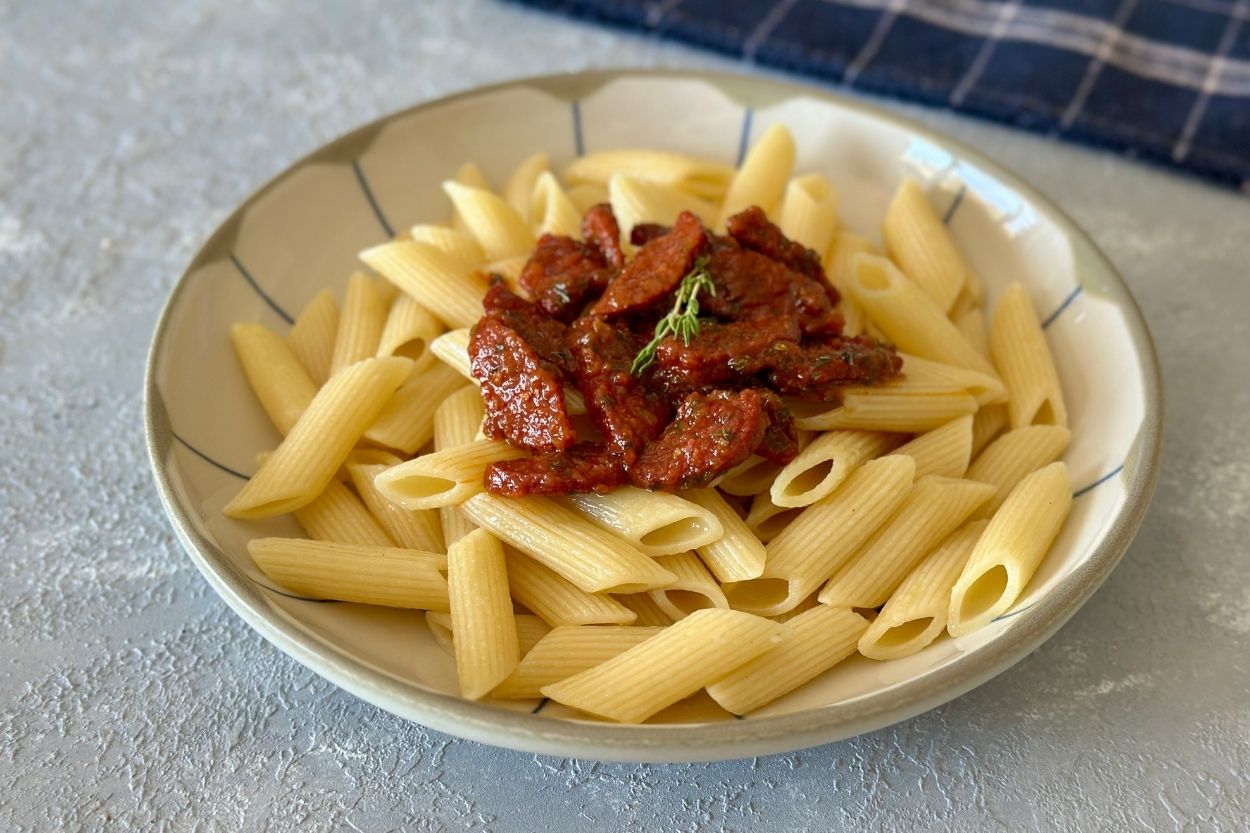 Sucuklu Makarna Tarifi