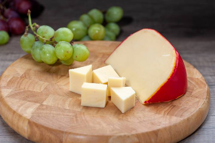 Edam Peyniri