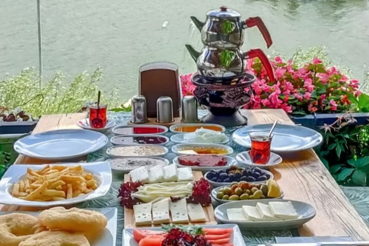 Faikbey Konağı