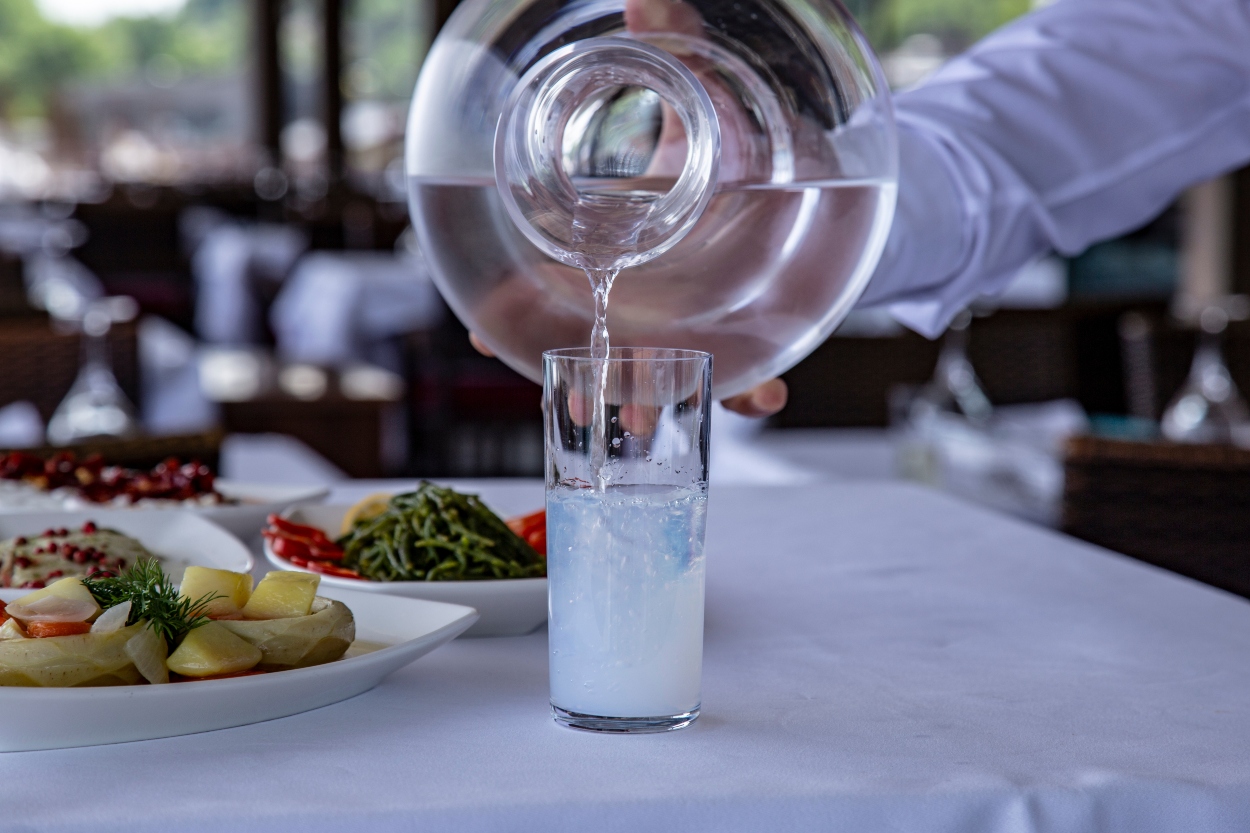 Rakı kaç kalori?
