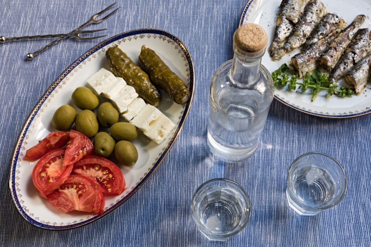 Rakı kaç kalori?