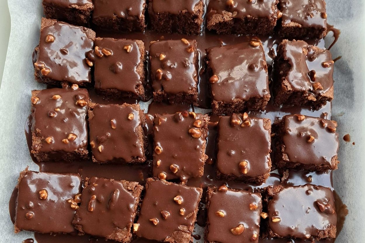 Kalabalık Sofra Keki Tarifi