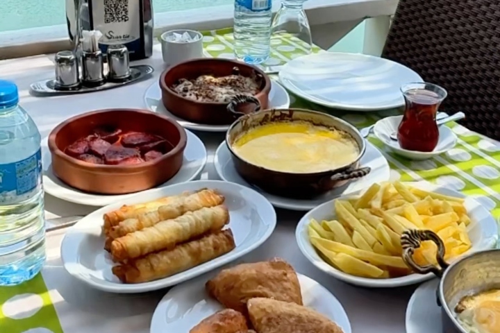 Saklı Göl