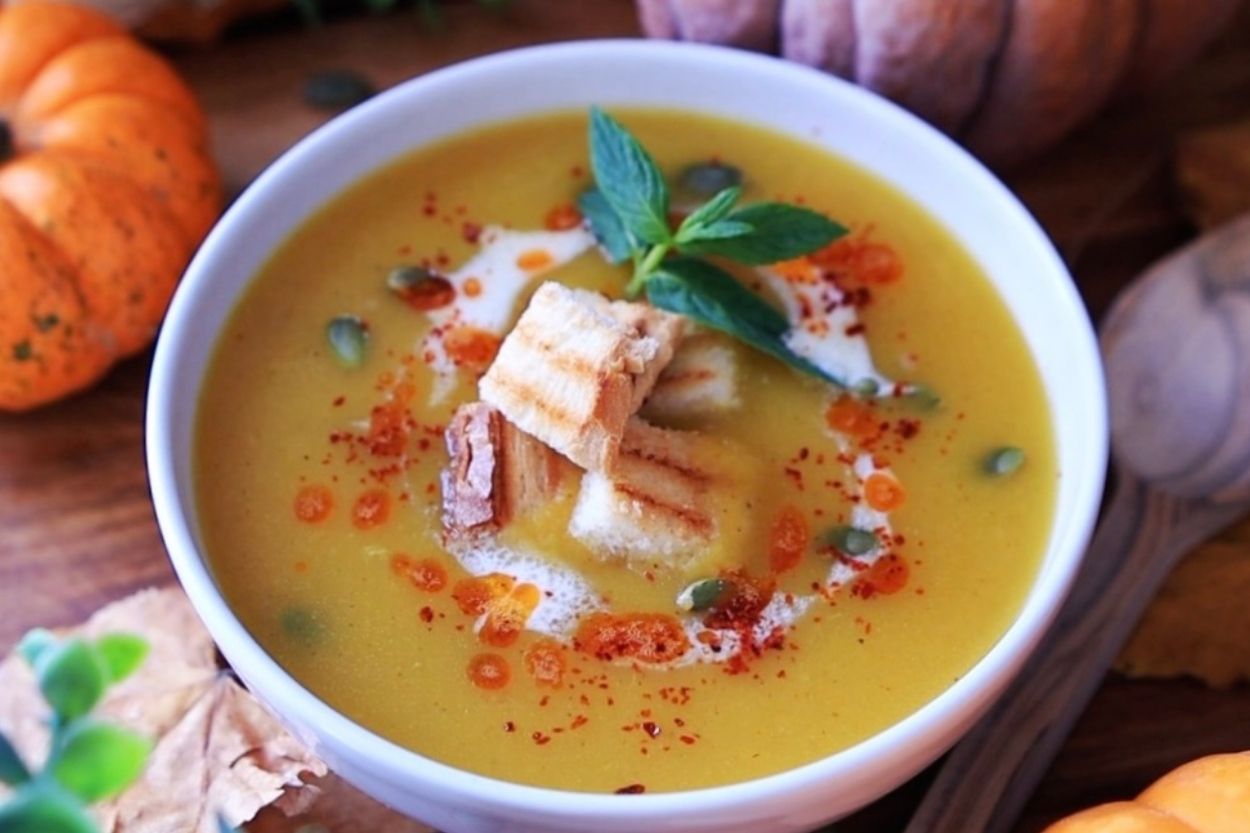 Türk Usulü Bal Kabağı Çorbası Tarifi