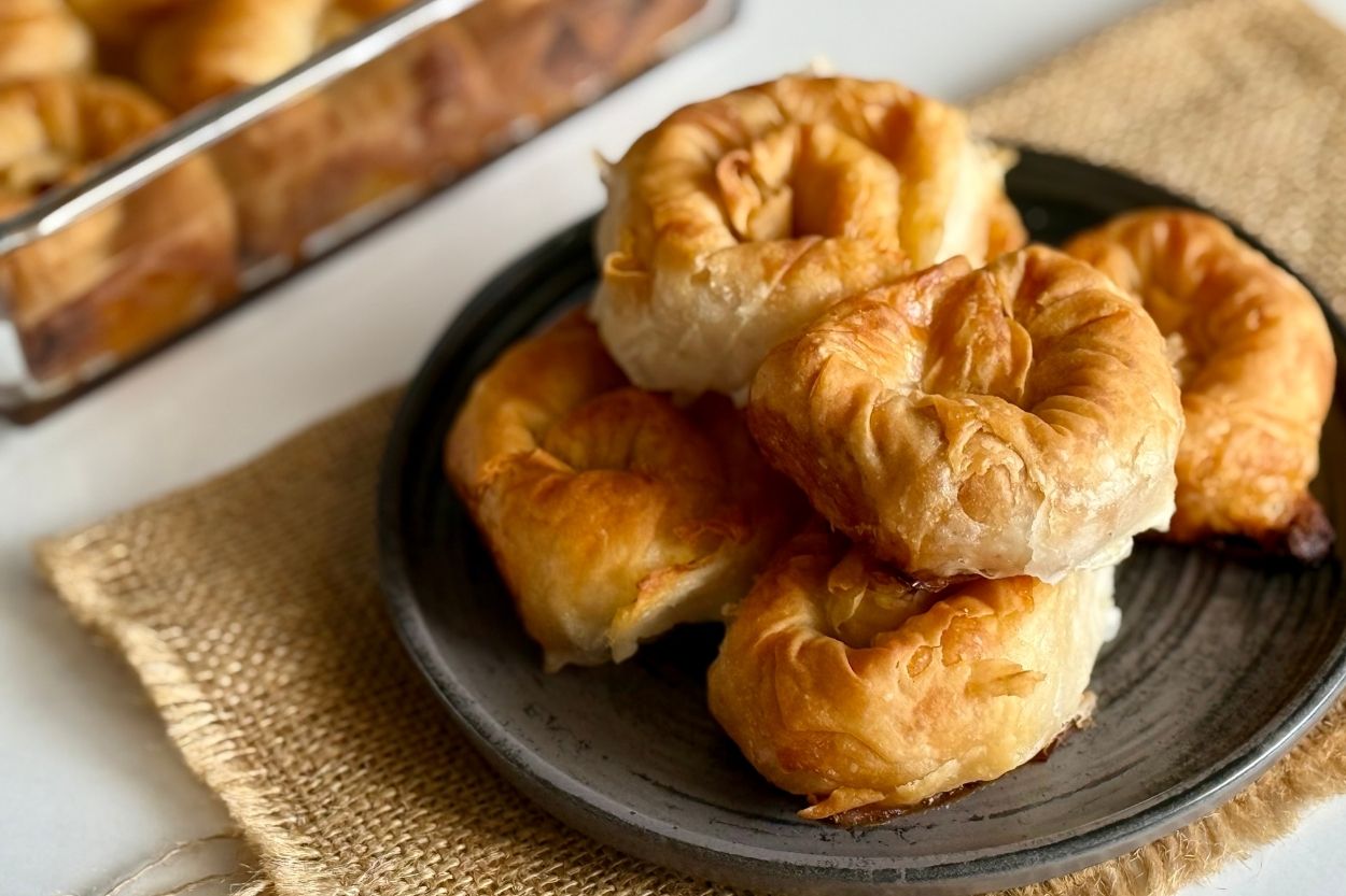 Yufkadan Yalancı Boyoz Tarifi